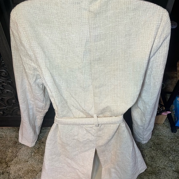 Crescent Cream Textured Women's Robe - Picture 4 of 5